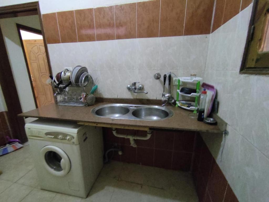Winter Guest House Luxor Esterno foto